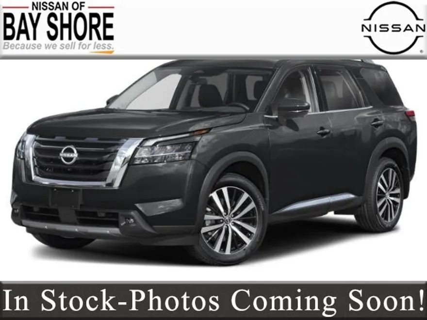 2025 Nissan Pathfinder Platinum photo 1