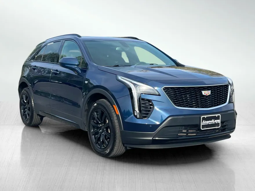 2019 Cadillac XT4 Sport photo 1