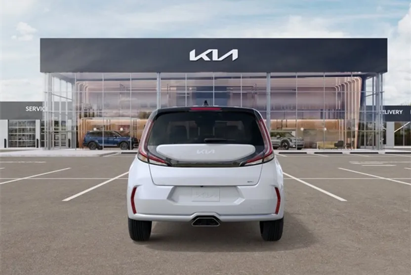 2025 Kia Soul GT-Line photo 1