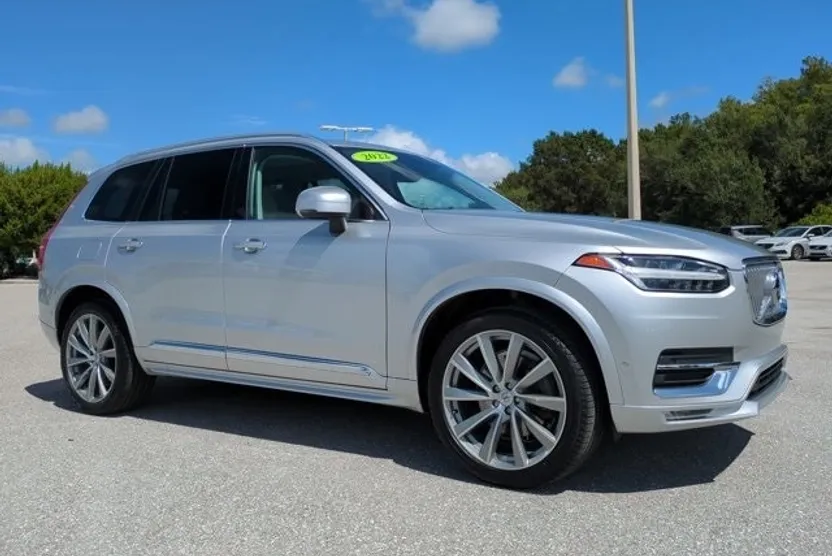 2022 Volvo XC90 T6 Inscription photo 1