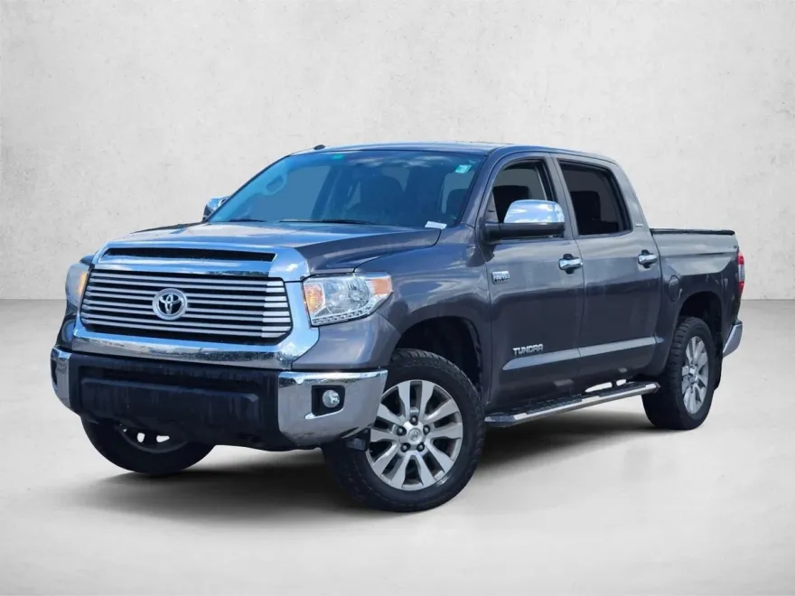 2015 Toyota Tundra CrewMax Limited photo 1