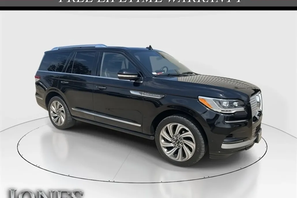 2022 Lincoln Navigator Reserve photo 1