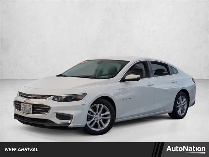 2018 Chevrolet Malibu 1LT photo 1