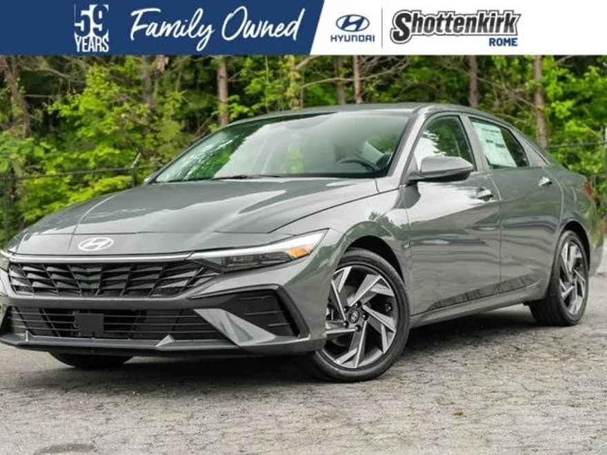 2025 Hyundai Elantra Hybrid Limited photo 1