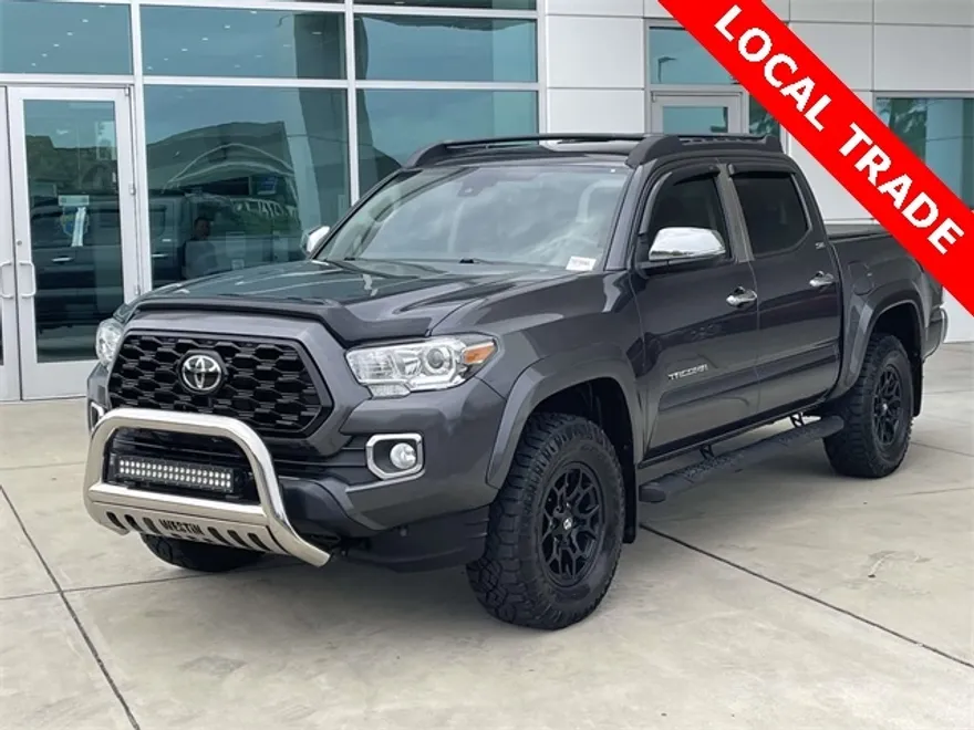 2022 Toyota Tacoma SR5 photo 1