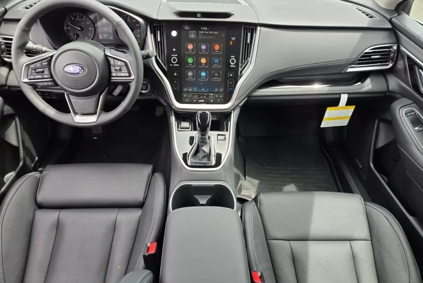 2025 Subaru Outback Touring XT photo 1