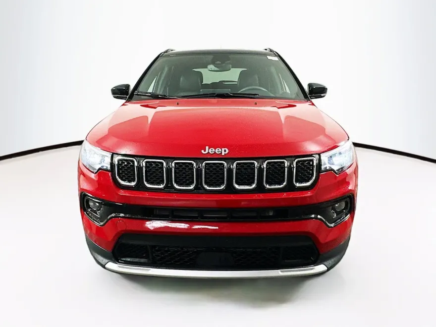 2024 Jeep Compass Limited photo 2