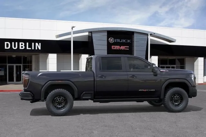2026 Gmc Sierra 2500 HD AT4X photo 1
