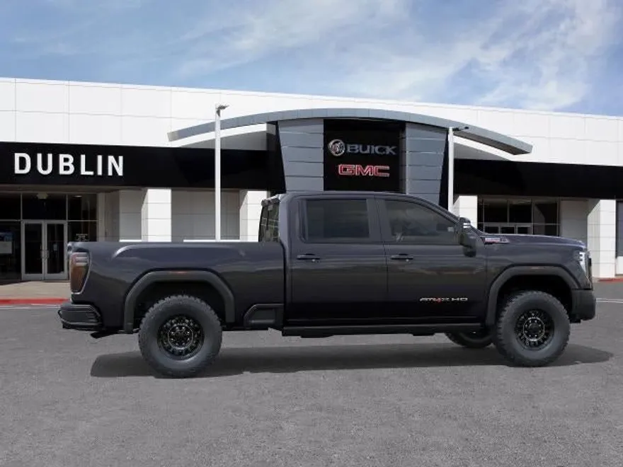 2026 Gmc Sierra 2500 HD AT4X photo 1