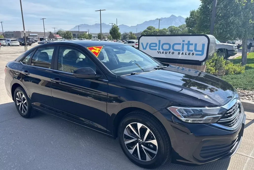 2024 Volkswagen Jetta 1.5T S photo 1