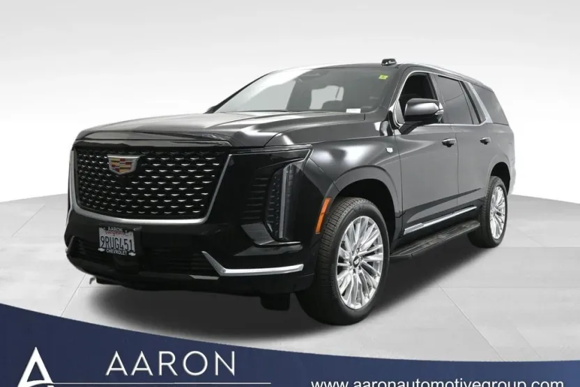 2025 Cadillac Escalade Premium Luxury photo 1