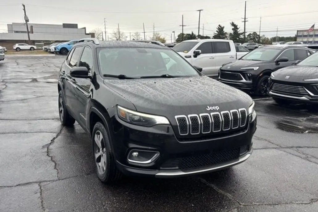 2019 Jeep Cherokee Limited photo 1