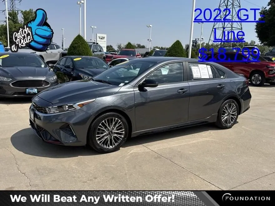 2022 Kia Forte GT-Line photo 1