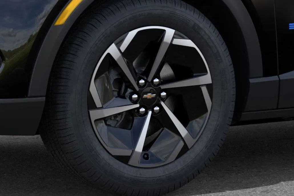 2026 Chevrolet Equinox EV 1LT photo 1
