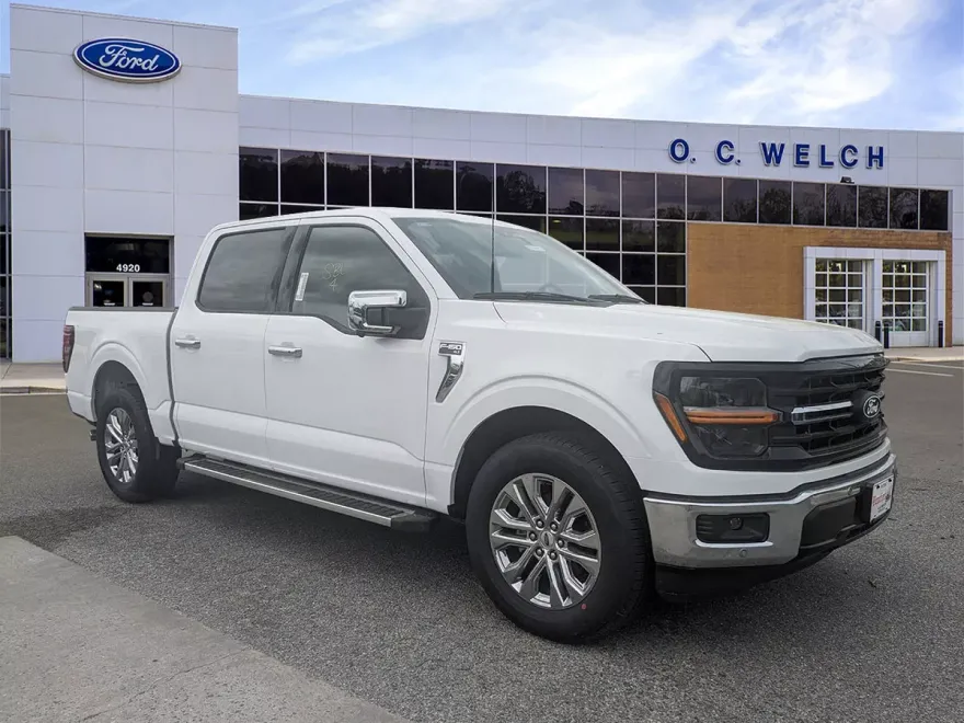 2025 Ford F-150 XLT photo 1