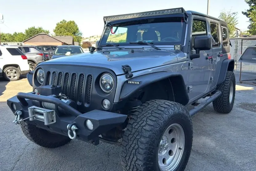 2016 Jeep Wrangler Unlimited Sport photo 1