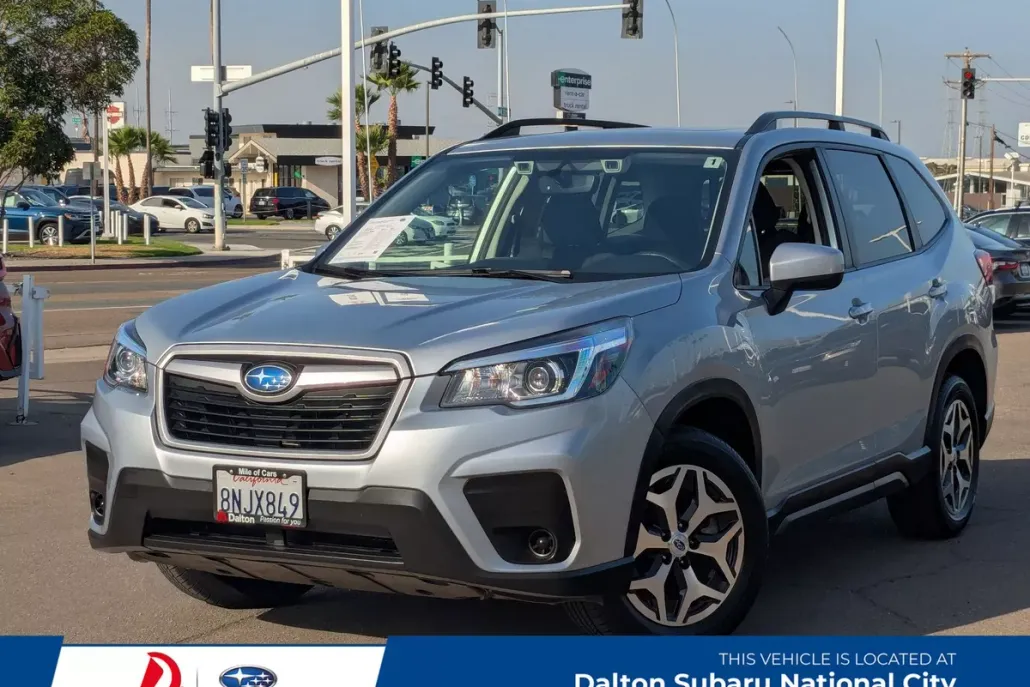 2020 Subaru Forester Premium photo 1