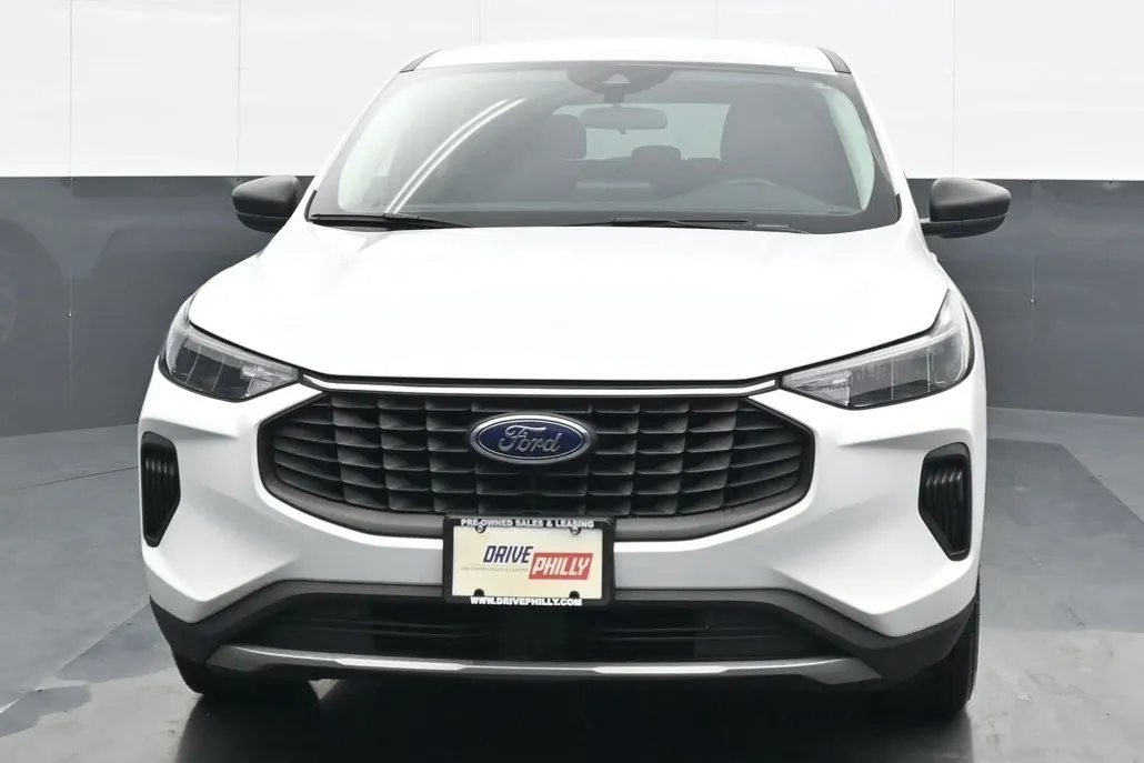2023 Ford Escape Active photo 1