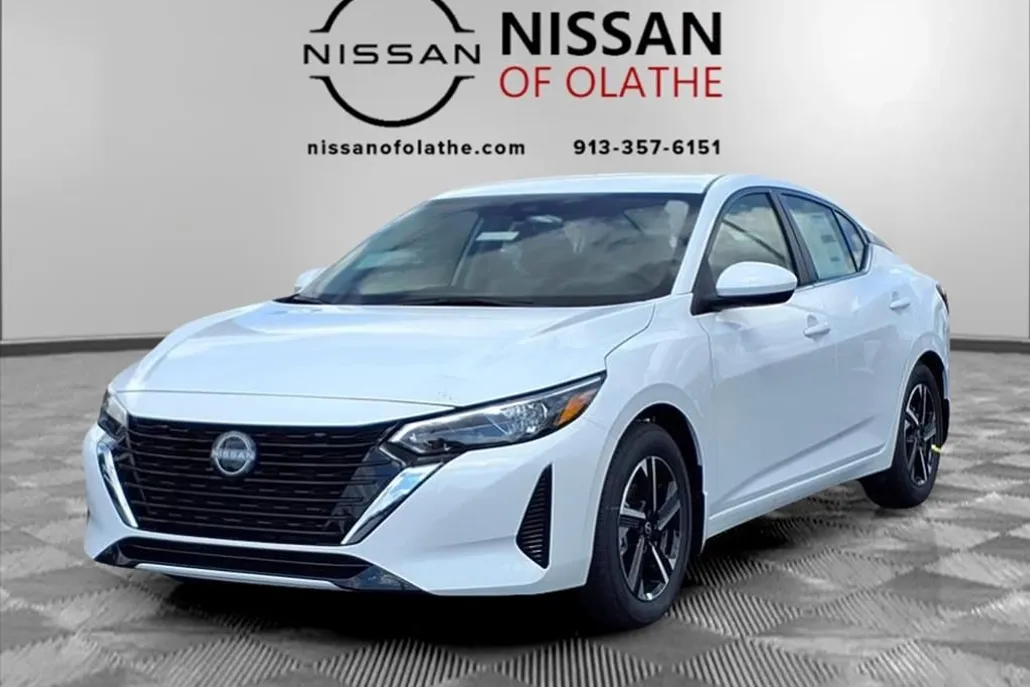 2025 Nissan Sentra SV photo 1