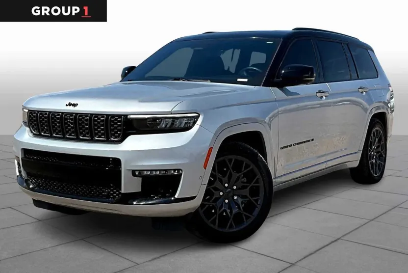 2023 Jeep Grand Cherokee L Summit Reserve photo 1