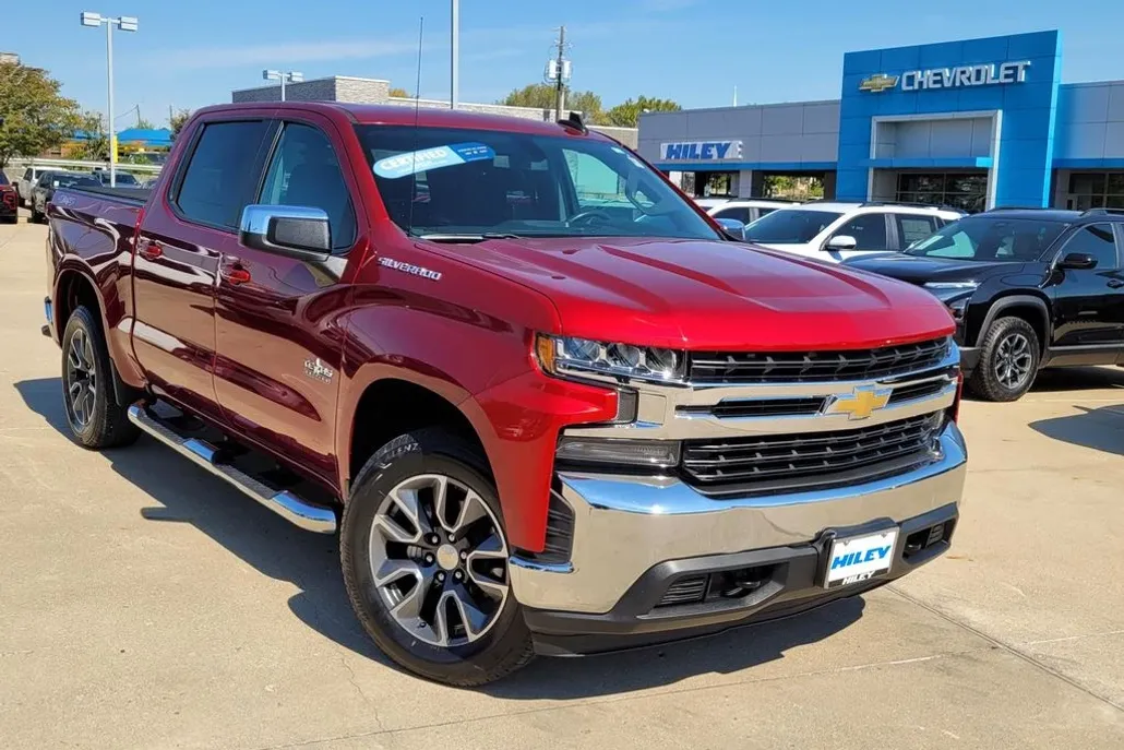 2021 Chevrolet Silverado 1500 LT Texas Edition photo 1