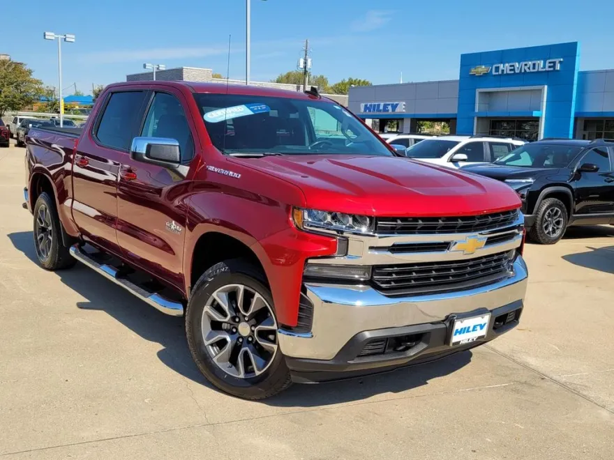 2021 Chevrolet Silverado 1500 LT Texas Edition photo 1