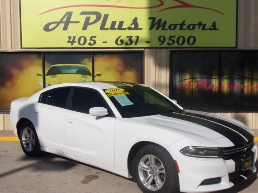 2015 Dodge Charger SE photo 1