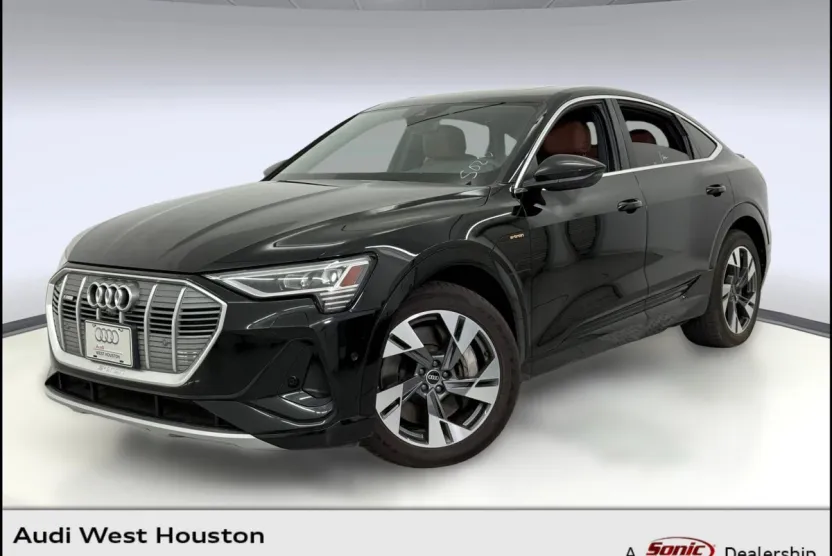 2021 Audi e-tron Sportback Premium Plus photo 1