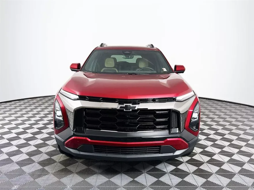 2025 Chevrolet Equinox ACTIV photo 1