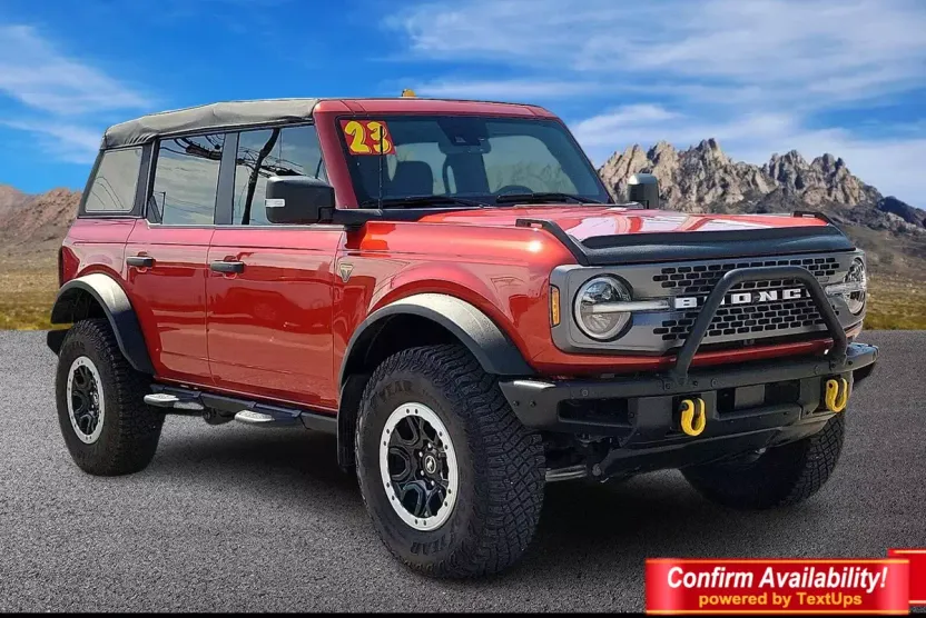 2023 Ford Bronco Badlands photo 1