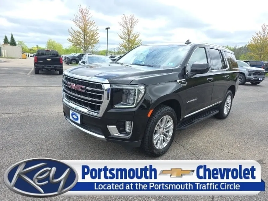 2023 Gmc Yukon SLT photo 1