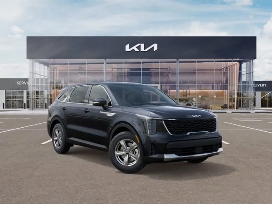 2026 Kia Sorento LX photo 1