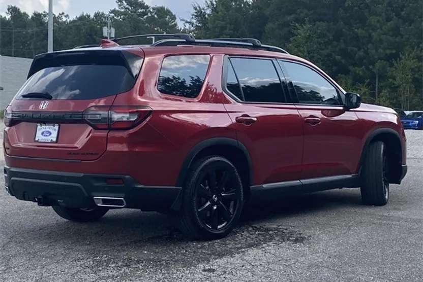 2025 Honda Pilot Black Edition photo 1