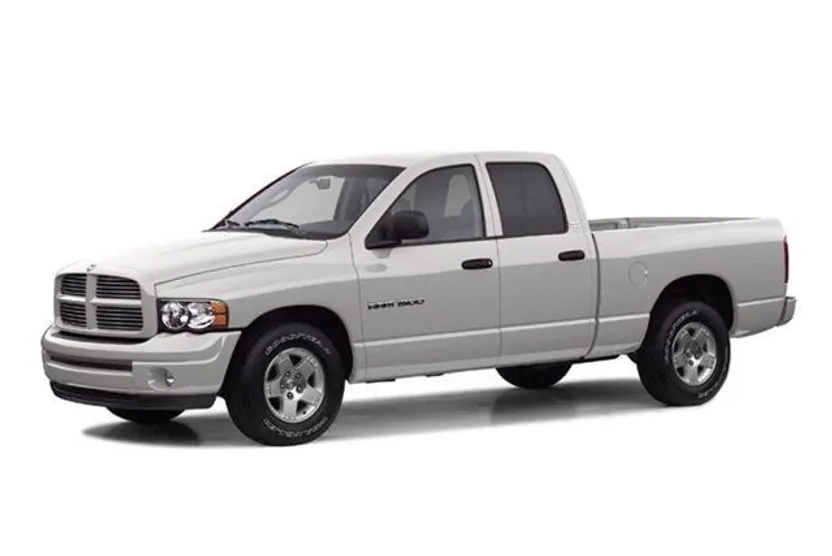2002 Dodge Ram SLT photo 1