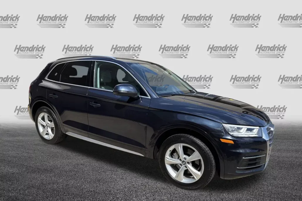 2020 Audi Q5 Premium Plus photo 1