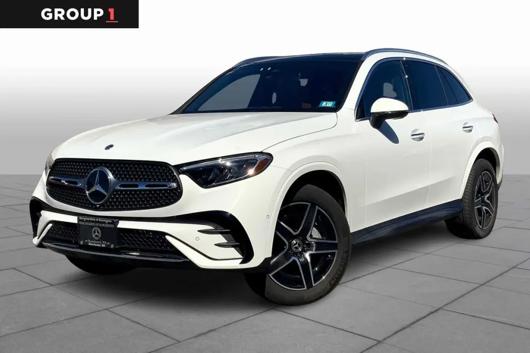 2025 Mercedes Benz GLC 300 4MATIC photo 1