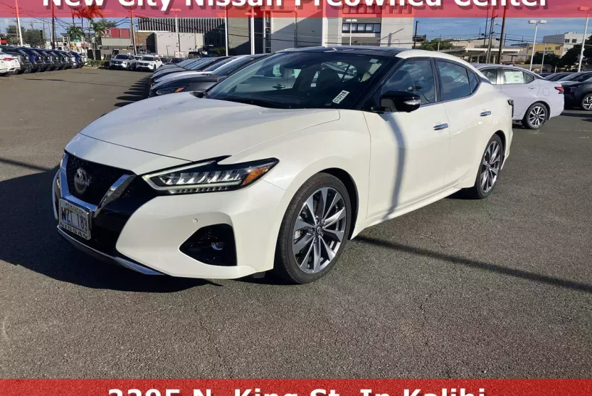 2023 Nissan Maxima Platinum photo 1