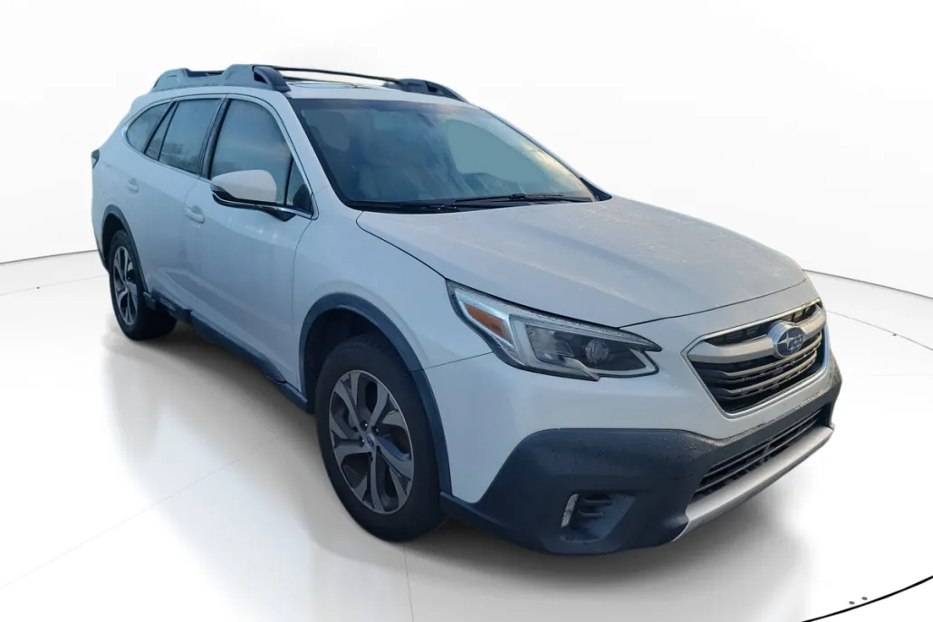 2020 Subaru Outback Limited photo 1