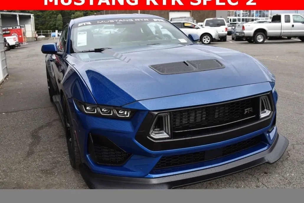 2024 Ford Mustang GT Premium photo 1
