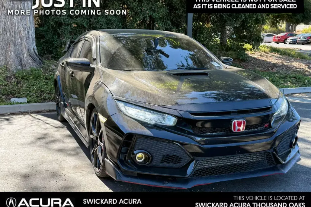 2018 Honda Civic Type R Touring photo 1