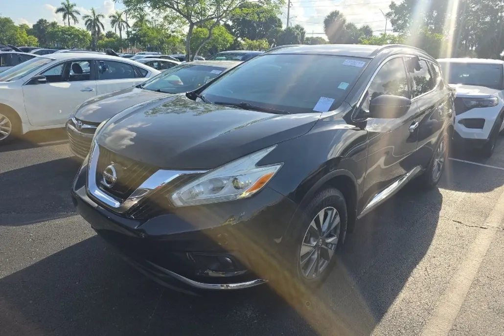 2016 Nissan Murano SL photo 1