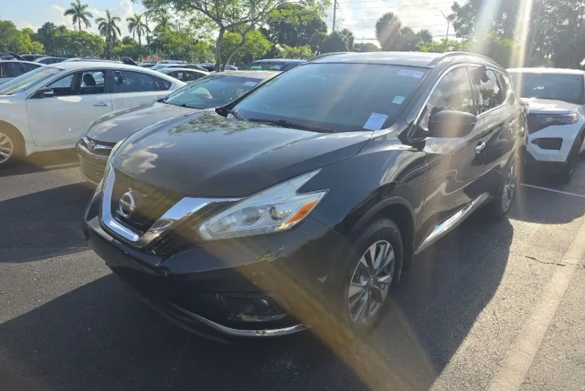 2016 Nissan Murano SL photo 1