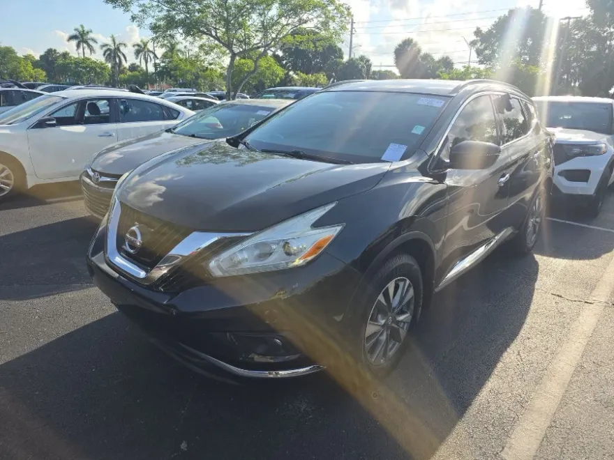 2016 Nissan Murano SL photo 1