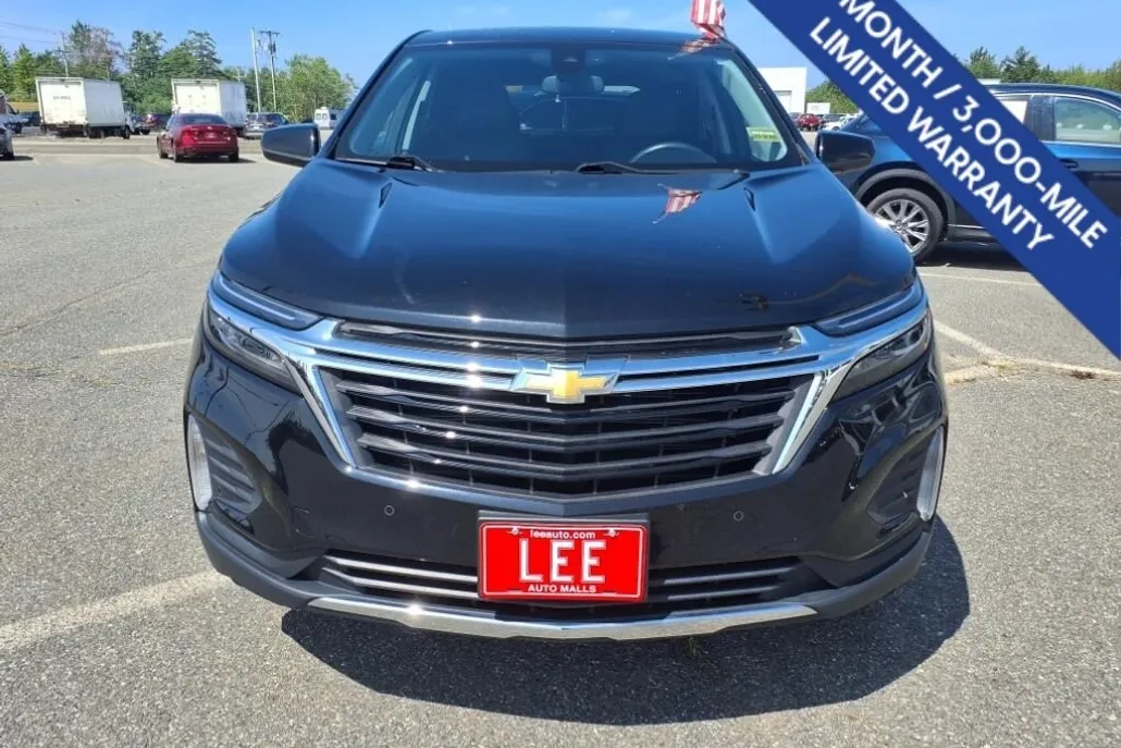 2022 Chevrolet Equinox LT photo 1