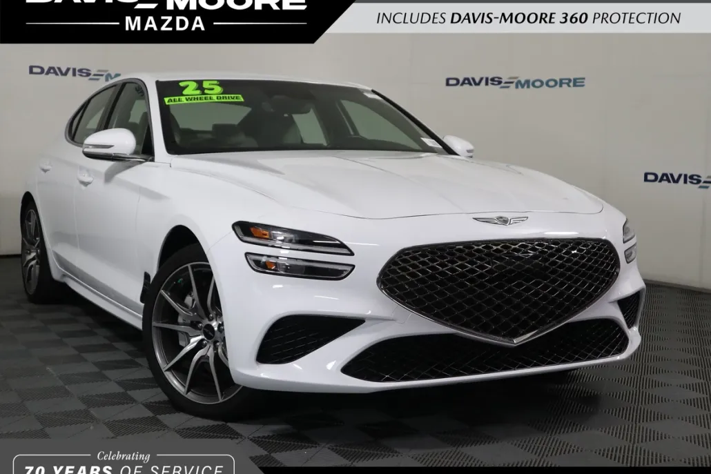 2025 Genesis G70 2.5T photo 1