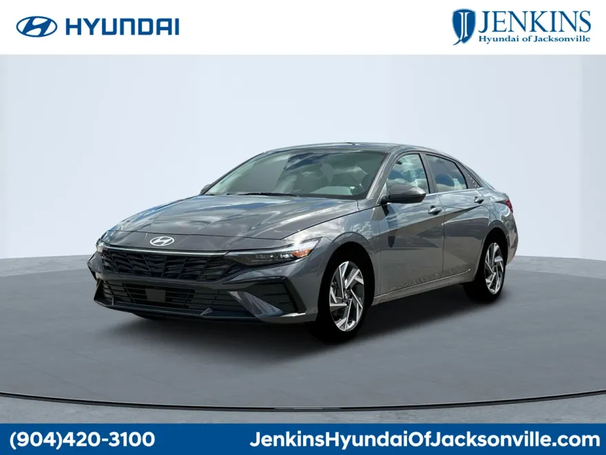 2025 Hyundai Elantra SEL Convenience photo 1