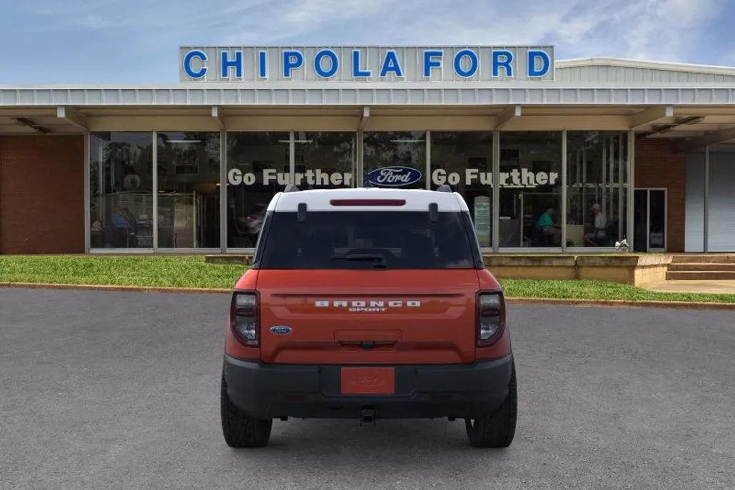 2024 Ford Bronco Sport Heritage photo 1