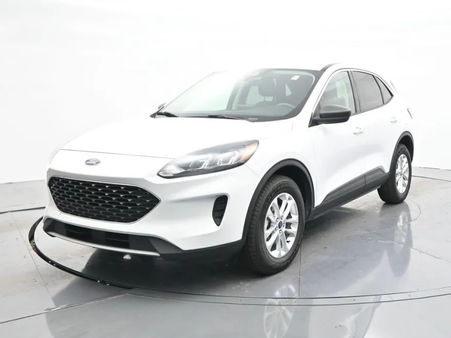 2022 Ford Escape SE Hybrid photo 1
