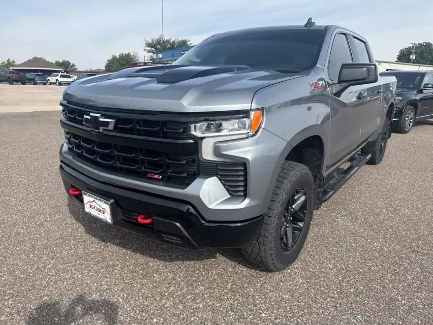 2023 Chevrolet Silverado 1500 LT Trail Boss photo 1