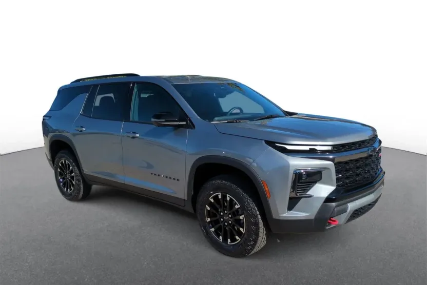 2024 Chevrolet Traverse Z71 photo 1